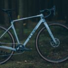 Gravel Bike Cube Nuroad C 62 Pro Shimano GRX 11V 700 mm Gris Vert Swamp 20235