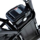 Vélo de ville électrique Moma Bikes 26.2 Shimano 7V Noir3