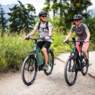 Vélo de randonnée électrique Moustache Samedi 27 Xroad 15