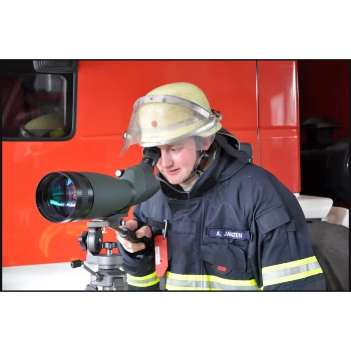 Longue-vue-Pirsch-25-75x100-45°-BRESSER-5.webp Longue-vue-Pirsch-25-75x100-45°-BRESSER-5.webp